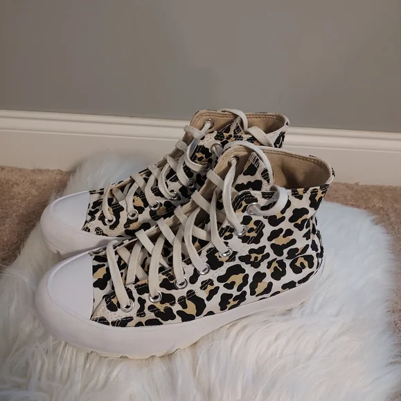 Converse CTAS Lugged Hi Top Platform Sneaker Leopard Various Sizes - Picture 7 of 13